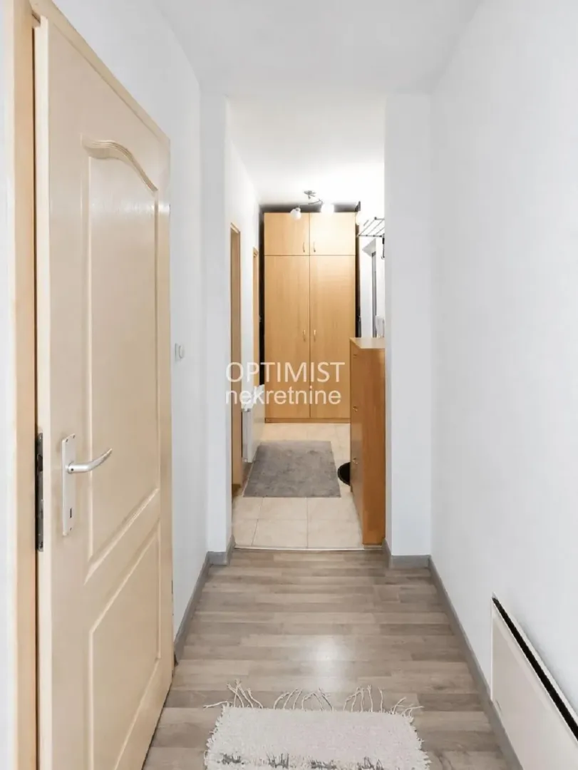 Prodaja, jednosoban stan, 33m², Labudovo Brdo, Beograd