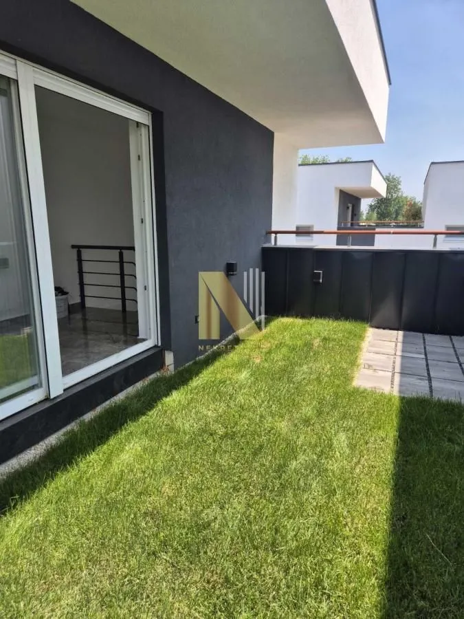 Prodaja, stan, 148m², Vidovdansko naselje, Novi Sad Sve Podlokacije