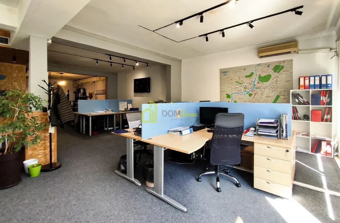 Izdavanje, poslovni prostor, 137m², Centar, Podgorica