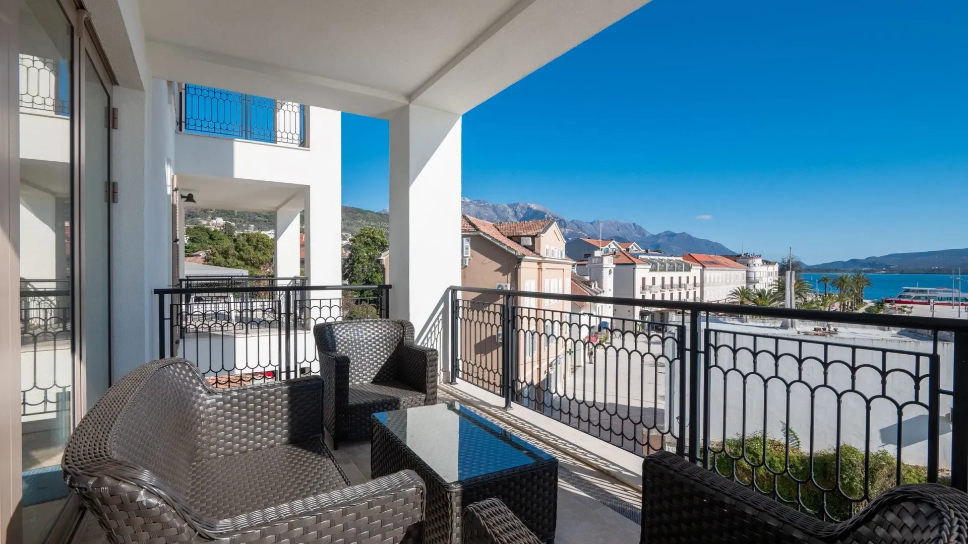 Prodaja, dvosoban stan, 123m², Porto Montenegro, Tivat