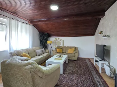 Rent, three bedroom apartment, 100m², Stari Aerodrom, Podgorica - image 2