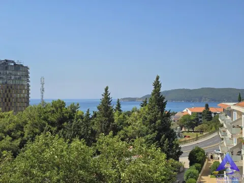Prodaja, trosoban stan, 107m², Bečići, Budva - image 4