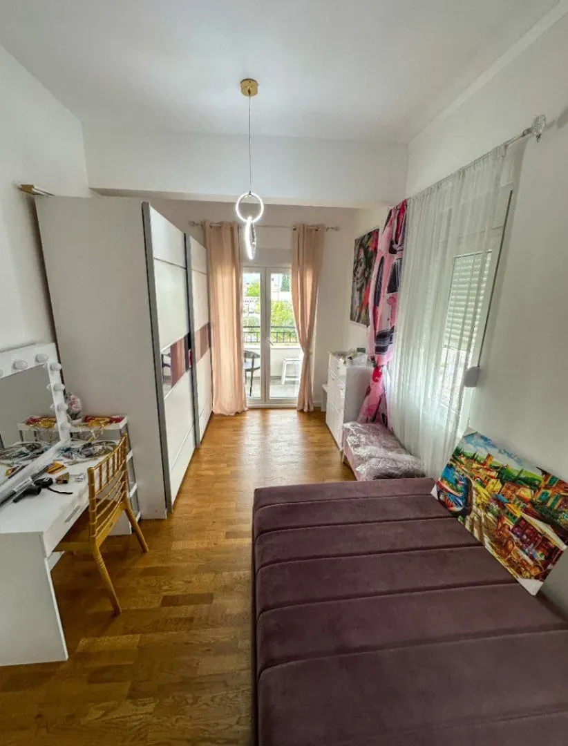 Prodaja, četvorosoban stan, 130m², Zabjelo, Podgorica