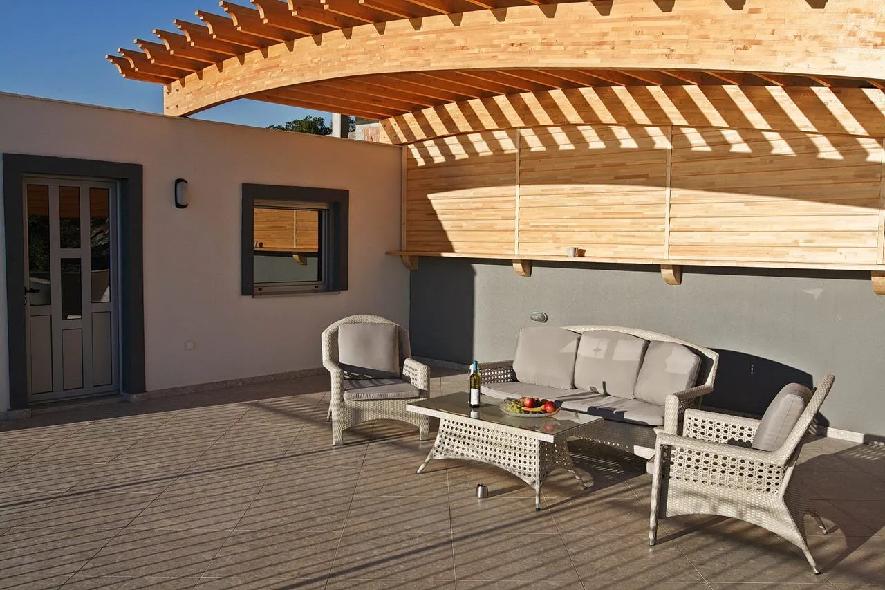 Stan-na-dan, četvorosoban stan, 153m², Krimovica, Kotor