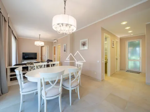 Prodaja, trosoban stan, 129m², Orahovac, Kotor - image 9