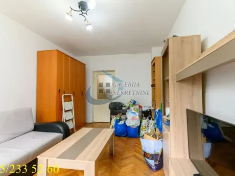 Prodaja, trosoban stan, 66m², Karaburma, Palilula Sve Podlokacije - image 4