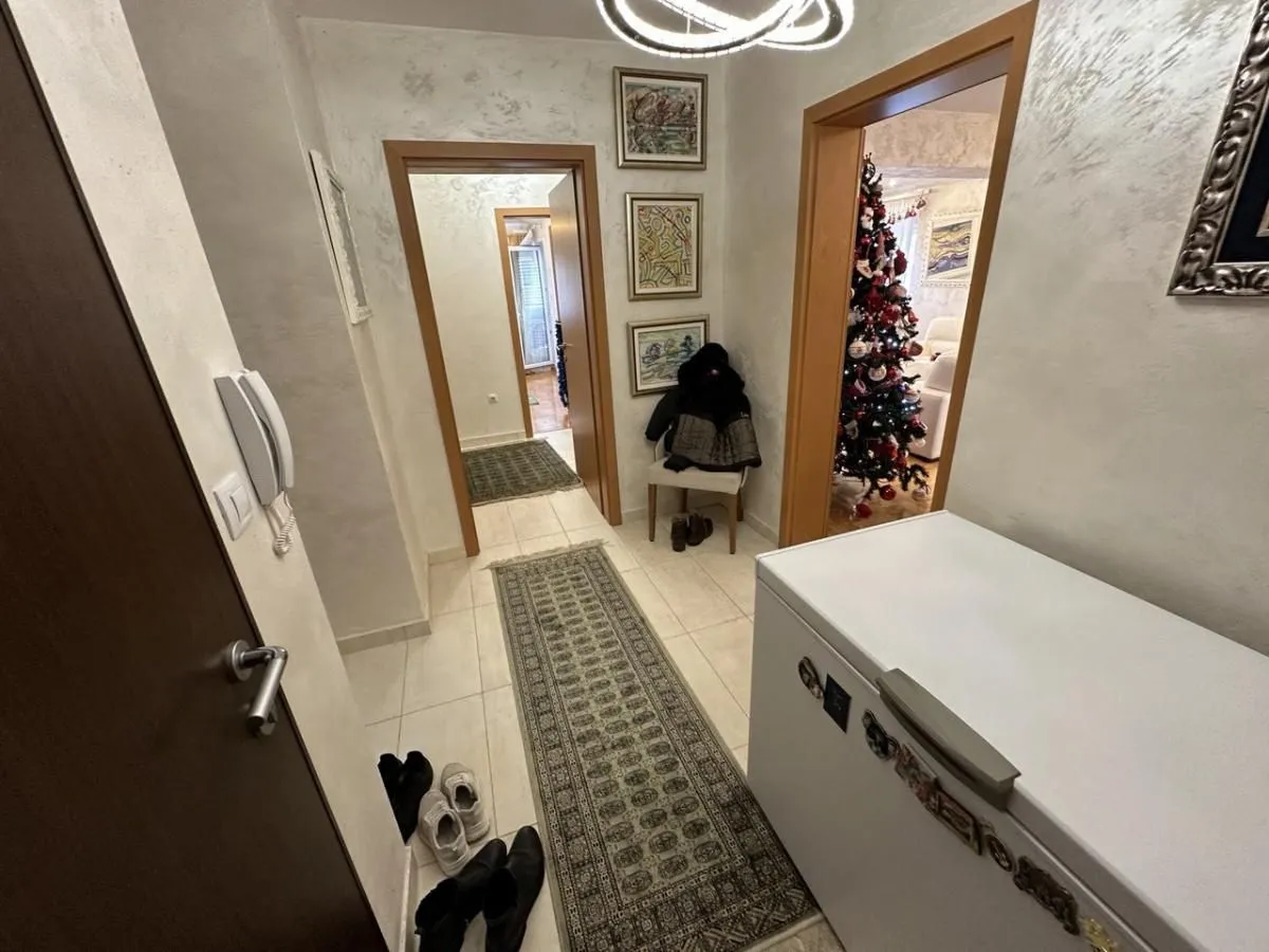 Prodaja, dvosoban stan, 90m², Budva, Crna Gora