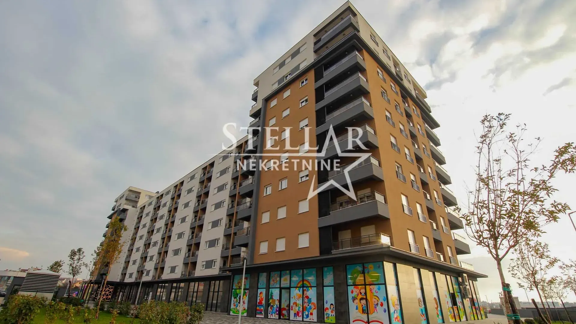 Rent, office space, 112m², Stari Aerodrom, Podgorica