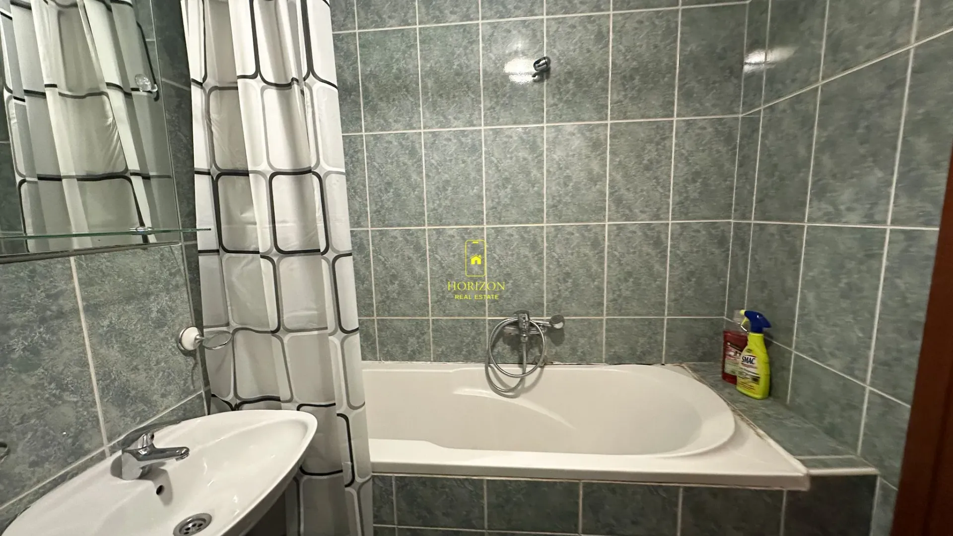 Prodaja, jednosoban stan, 45m², Stari Aerodrom, Podgorica
