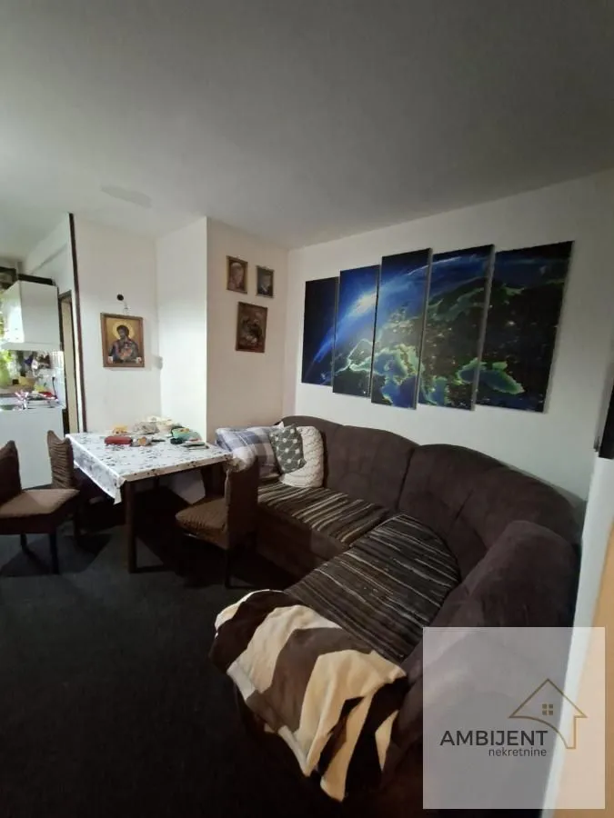 Prodaja, dvosoban stan, 61m², Zemun Sve Podlokacije, Beograd