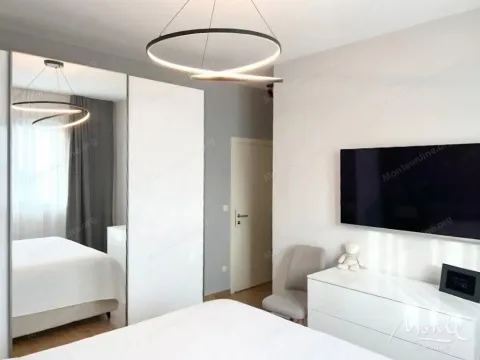 Prodaja, dvosoban stan, 81m², Bečići, Budva - image 9