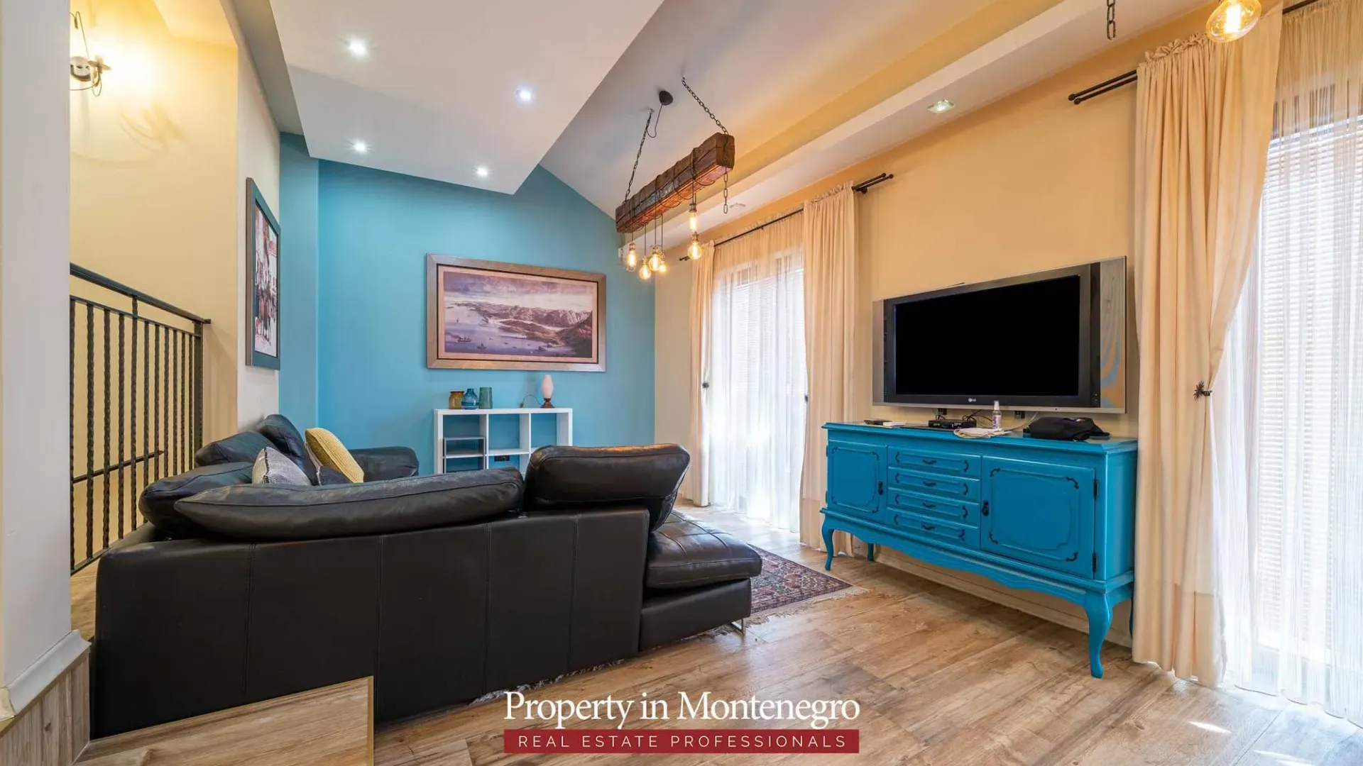 Sale, house, 266m², Kotor, Crna Gora