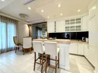 Sale, three bedroom apartment, 180m², City Kvart, Podgorica - image 11