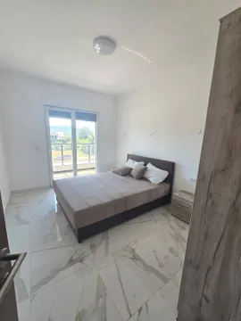 Rent, two bedroom apartment, 70m², Radanovići, Kotor - image 5