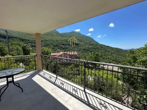 Izdavanje, kuća, 85m², Lastva Grbaljska, Kotor - image 13