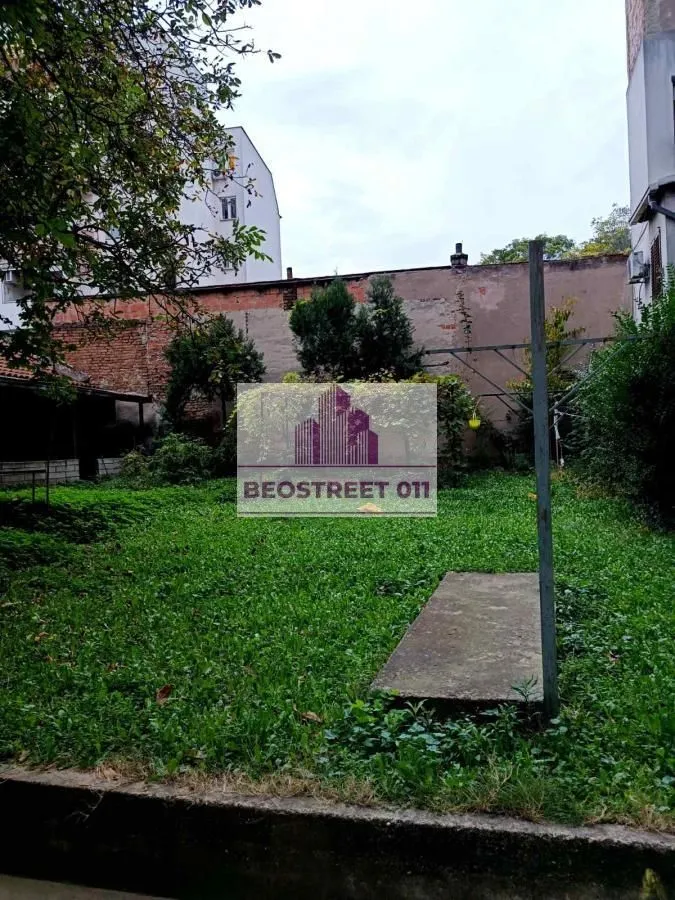 Prodaja, četvorosoban stan, 115m², Čubura, Beograd