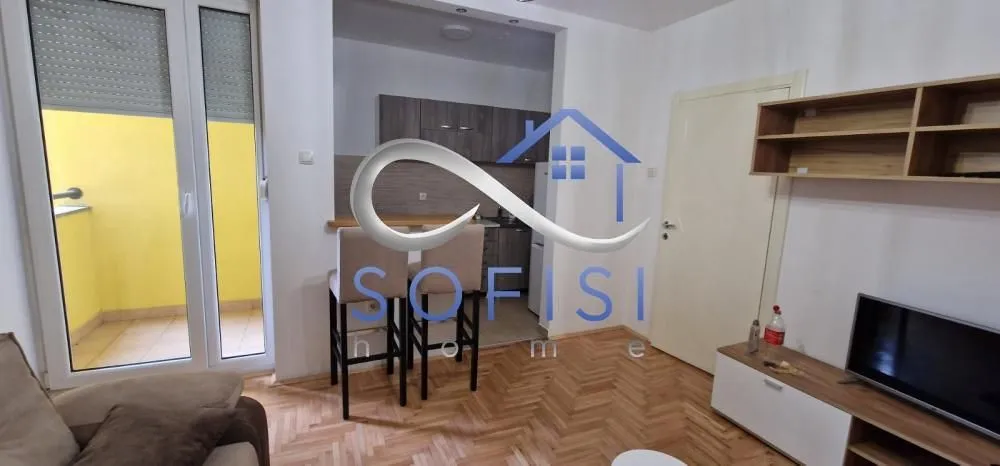 Izdavanje, stan, 28m², Grbavica, Novi Sad Sve Podlokacije