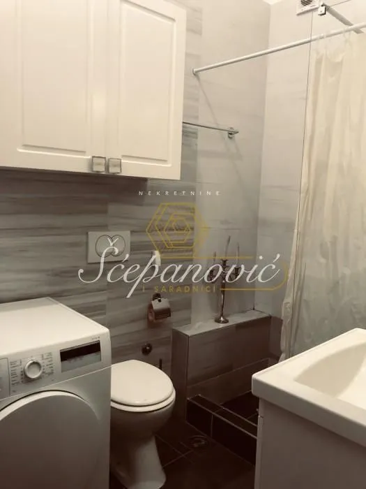 Rent, three bedroom apartment, 91m², Socijalno, Novi Sad Sve Podlokacije