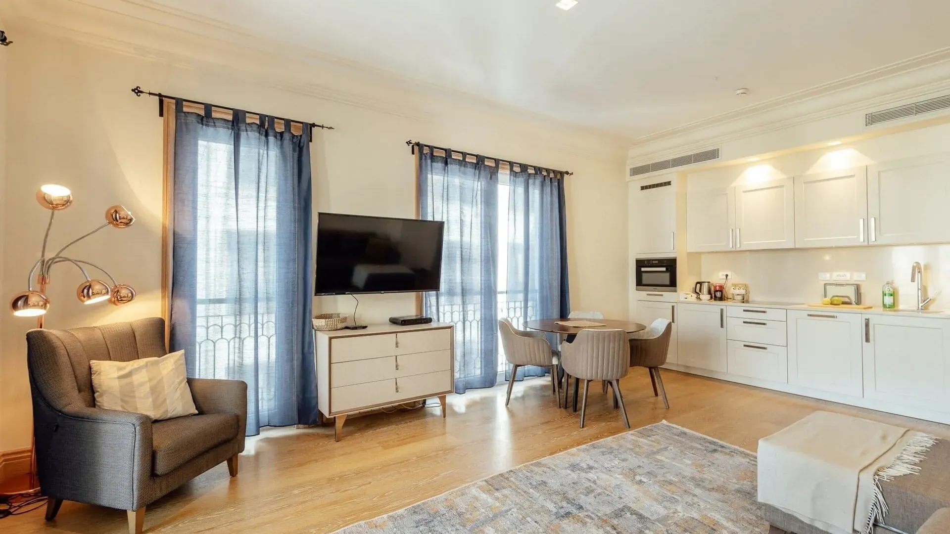 Rent, one bedroom apartment, 67m², Porto Montenegro, Tivat