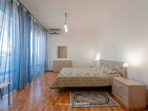 Sale, house, 416m², Utjeha, Bar - image 33