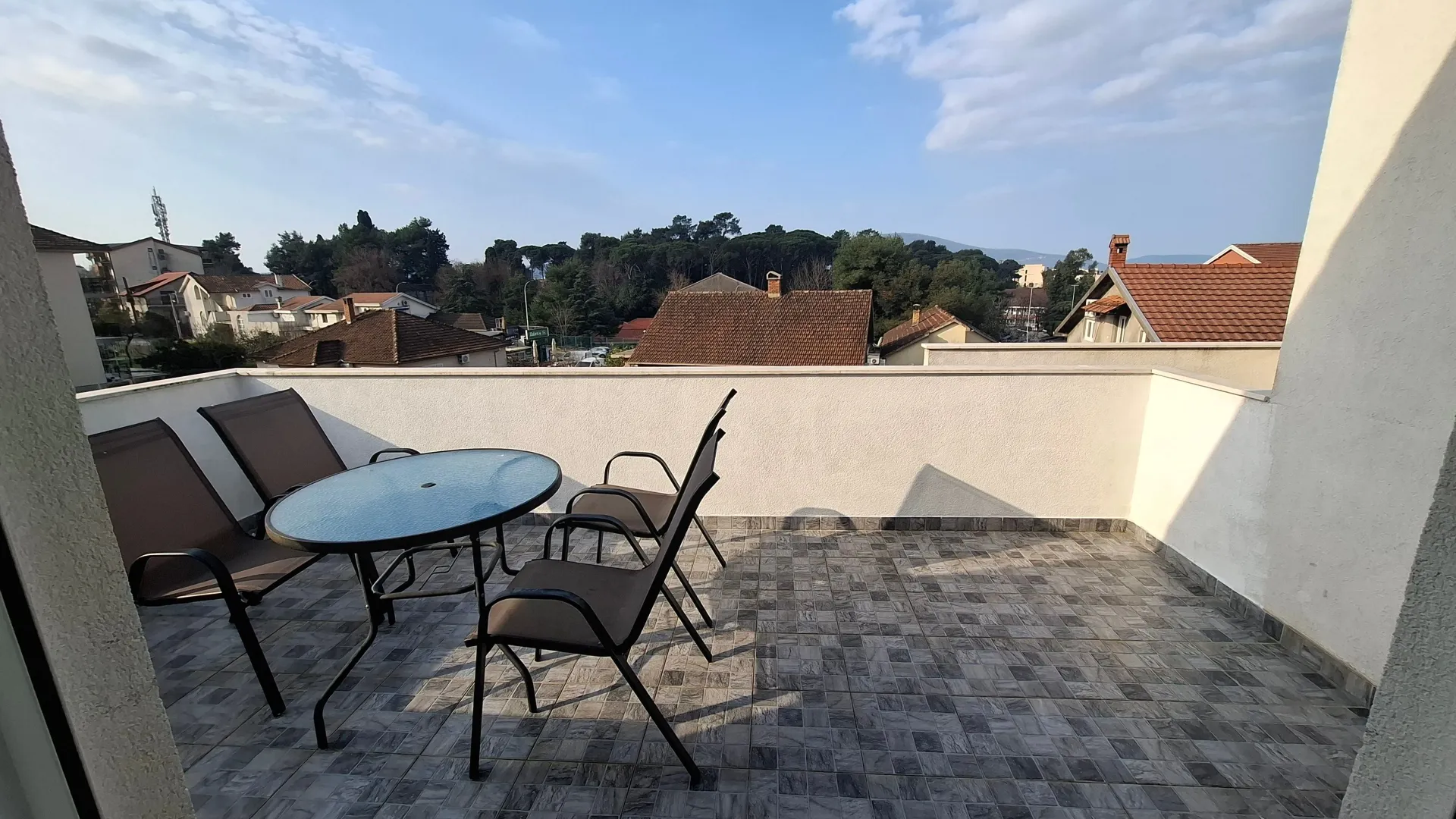 Rent, two bedroom apartment, 80m², Centar, Tivat