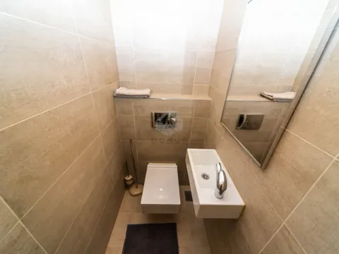 Izdavanje, dvosoban stan, 75m², Preko Morače, Podgorica - image 10