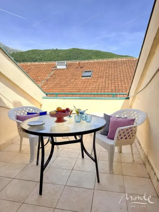 Prodaja, dvosoban stan, 40m², Budva, Crna Gora