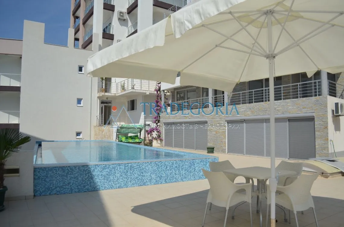 Prodaja, dvosoban stan, 81m², Dobra Voda, Bar