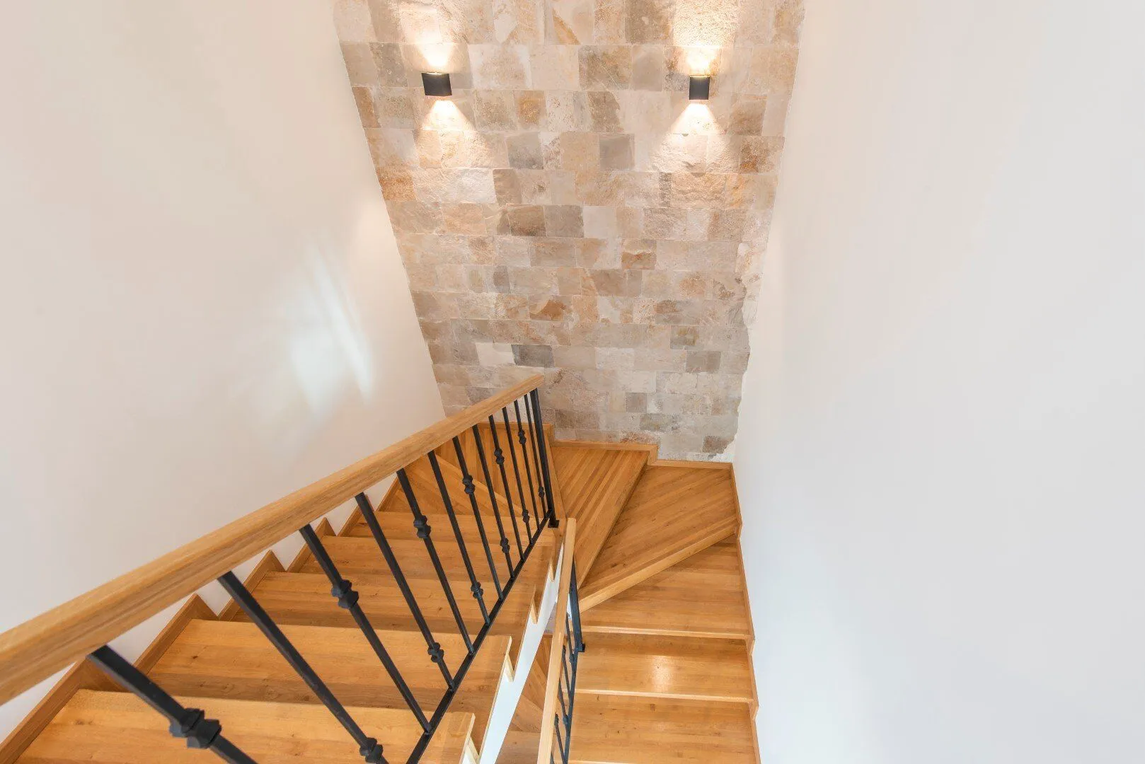 Sale, house, 496m², Blizikuće, Budva