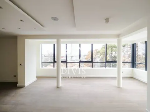 Izdavanje, poslovni prostor, 15330m², Senjak, Beograd - image 11