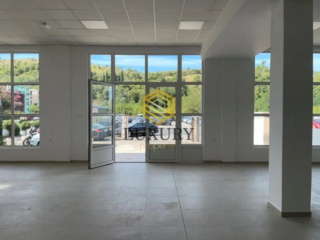 Rent, office space, 370m², Zabjelo, Podgorica