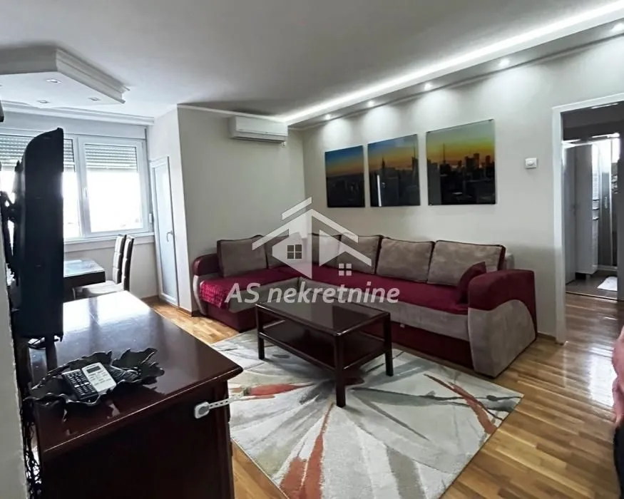 Rent, apartment, 60m², Savski Venac, Beograd