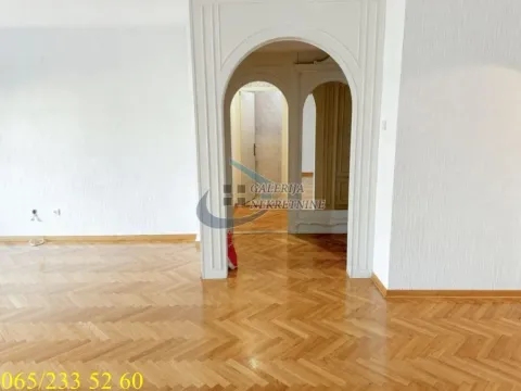 Rent, four bedroom apartment, 97m², Stari Grad, Beograd - image 7