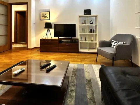 Rent, apartment, 45m², City Kvart, Podgorica - image 3
