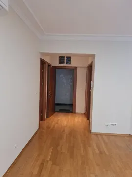 Rent, three bedroom apartment, 90m², Centar, Podgorica - image 2