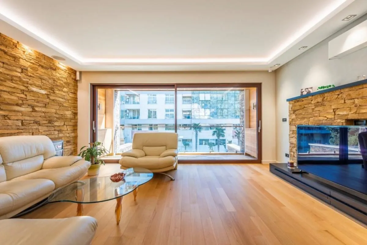 Sale, three bedroom apartment, 107m², Budva, Crna Gora
