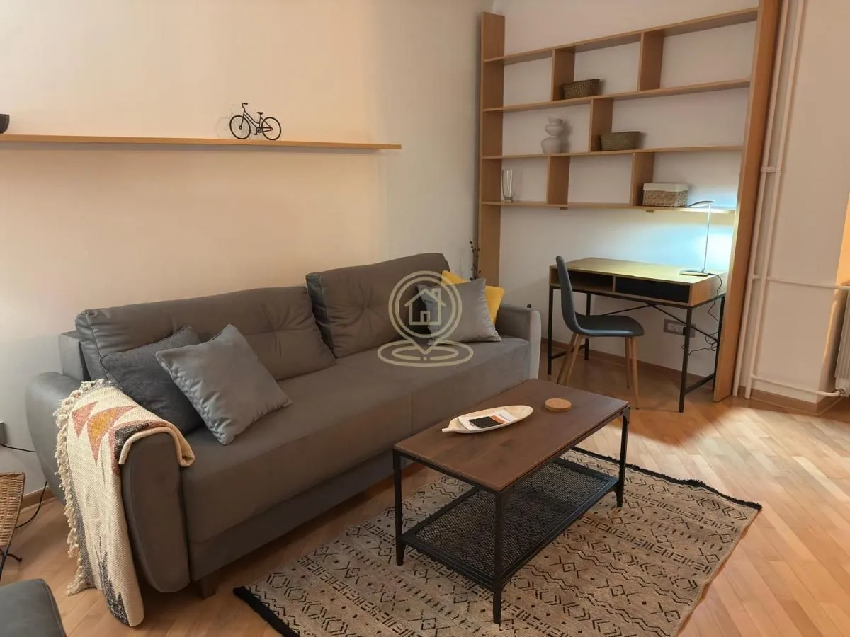Rent, two bedroom apartment, 55m², Đeram Pijaca, Beograd