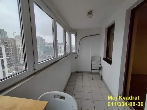 Izdavanje, četvorosoban stan, 160m², Palata Pravde, Beograd - image 13