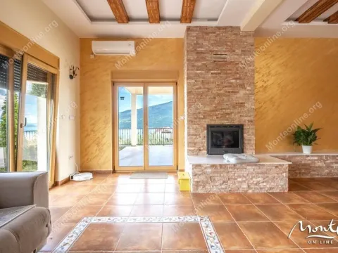 Sale, house, 247m², Đenovići, Herceg Novi - image 8