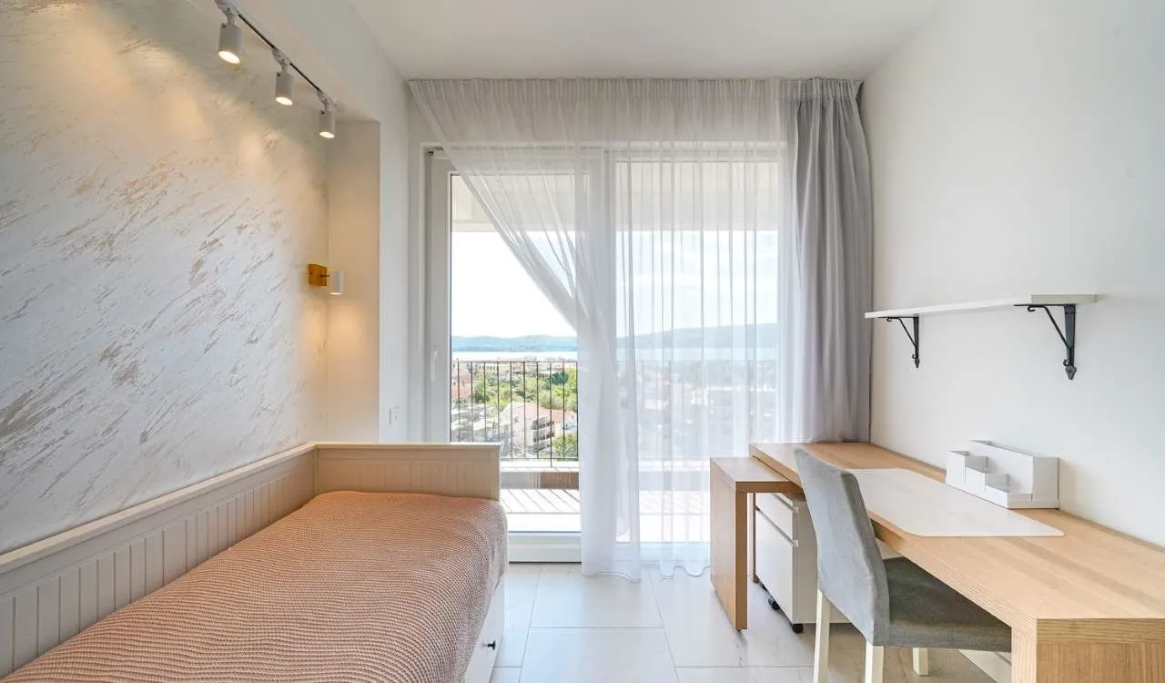 Prodaja, dvosoban stan, 66m², Tivat, Crna Gora