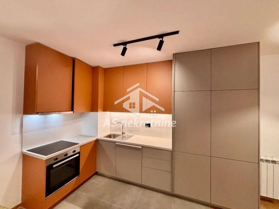 Rent, two bedroom apartment, 60m², Hala Pionir, Palilula Sve Podlokacije