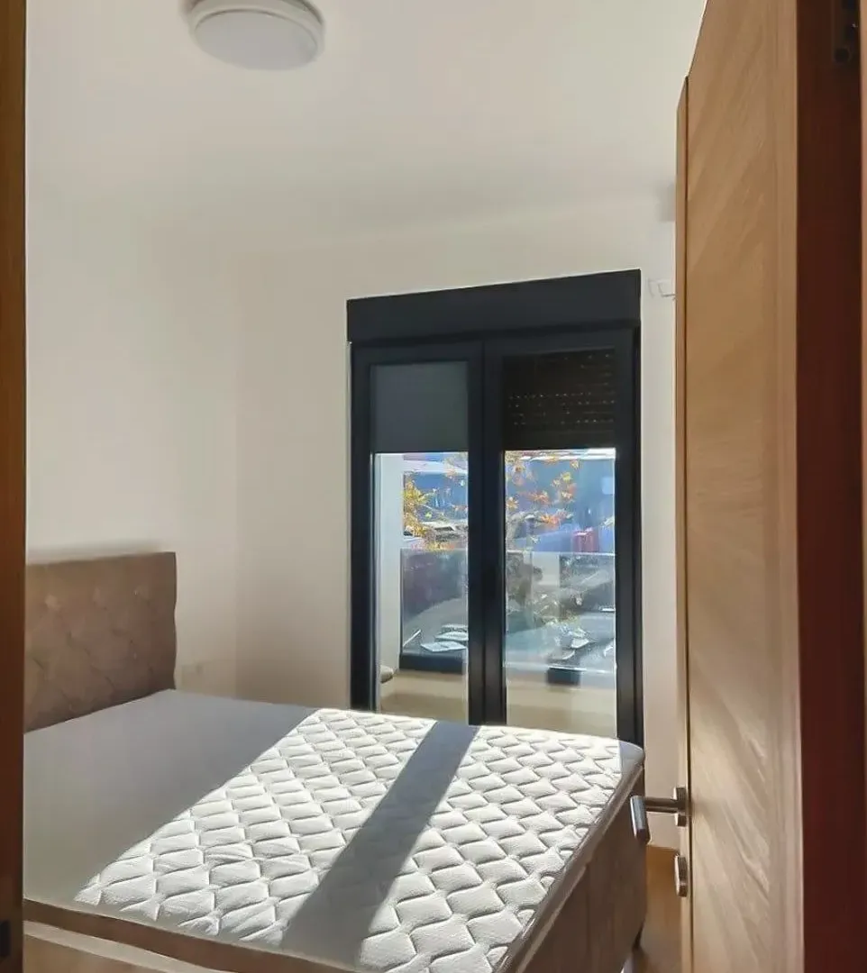 Rent, two bedroom apartment, 55m², City Kvart, Podgorica