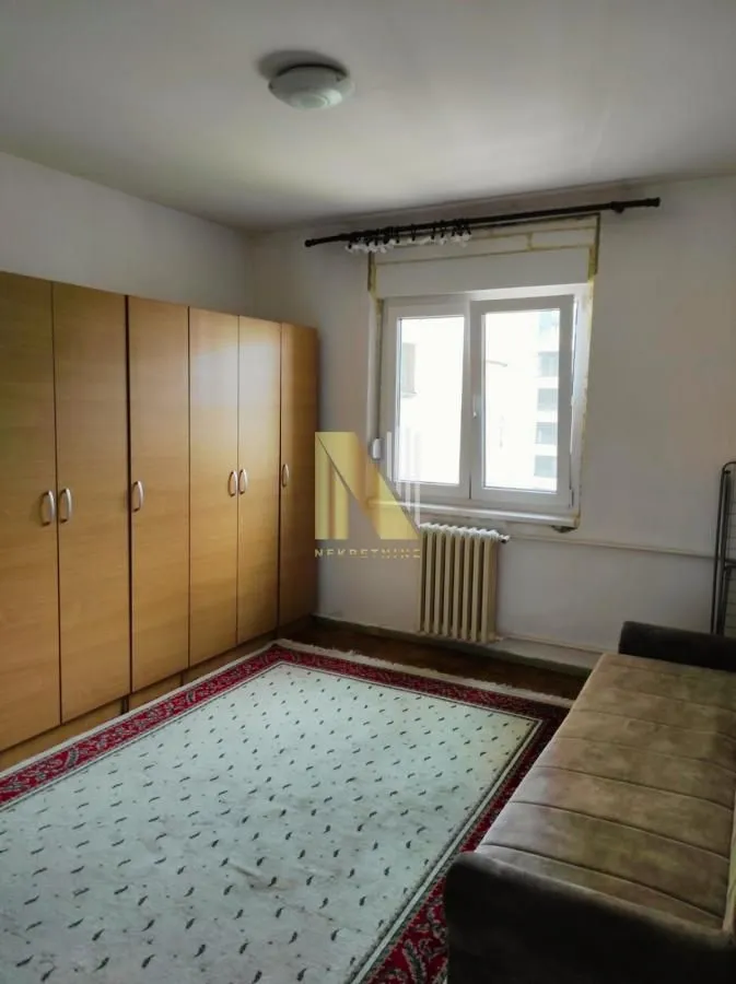 Izdavanje, dvosoban stan, 45m², Detelinara, Novi Sad Sve Podlokacije