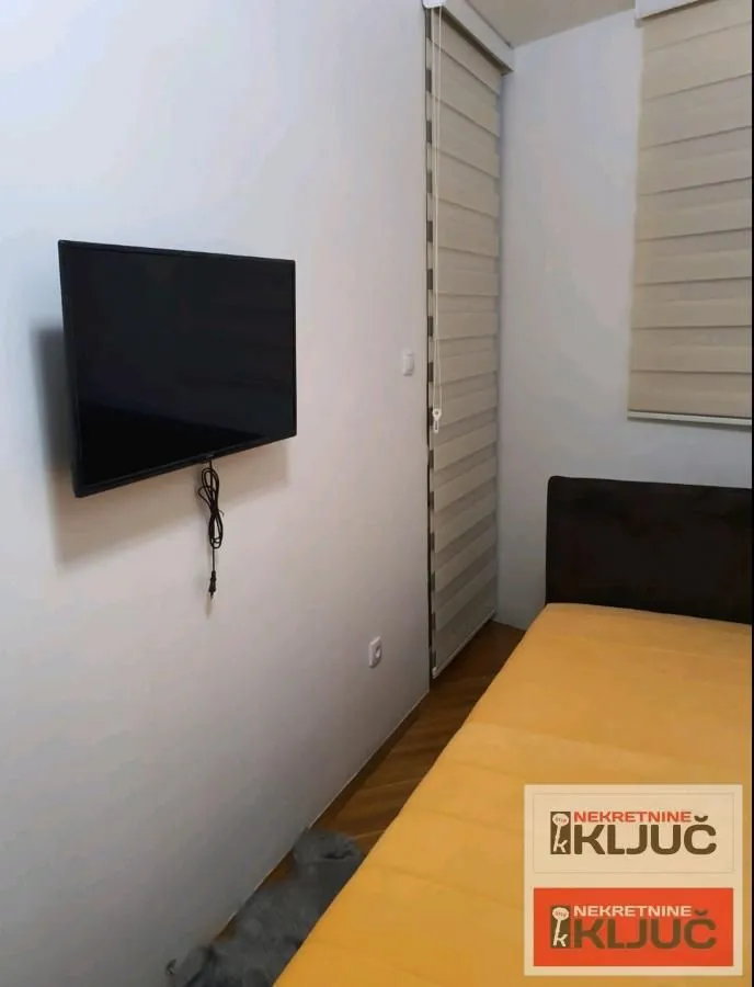 Izdavanje, jednosoban stan, 47m², Bulevar Oslobodjenja, Novi Sad Sve Podlokacije