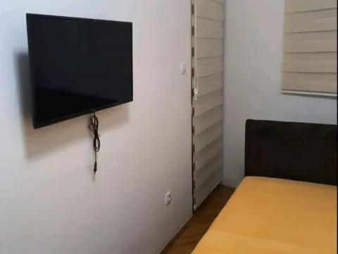 Rent, one bedroom apartment, 47m², Bulevar Oslobodjenja, Novi Sad Sve Podlokacije - image 11