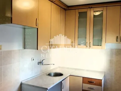 Izdavanje, jednosoban stan, 37m², Resnik, Beograd - image 2