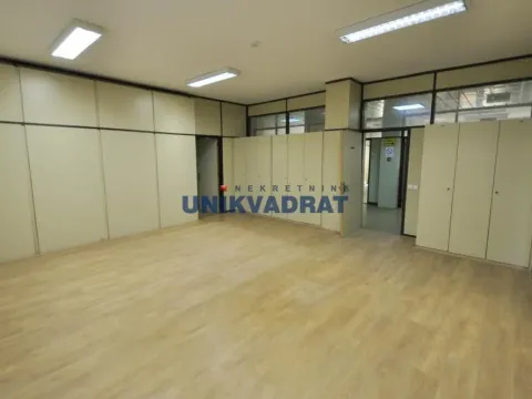 Izdavanje, poslovni prostor, 665m², Savski Venac, Beograd - image 6