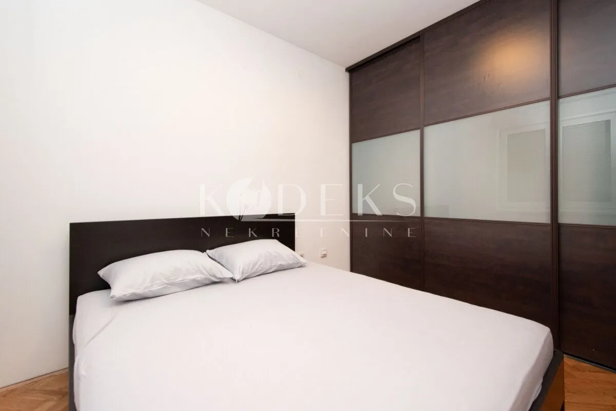 Izdavanje, jednosoban stan, 46m², Blok 6, Podgorica