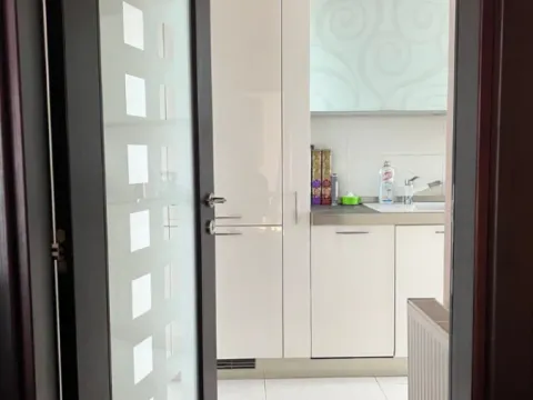 Prodaja, trosoban stan, 67m², Centar, Novi Sad - image 11