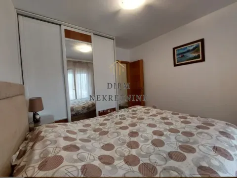 Rent, two bedroom apartment, 70m², Seljanovo, Tivat - image 8